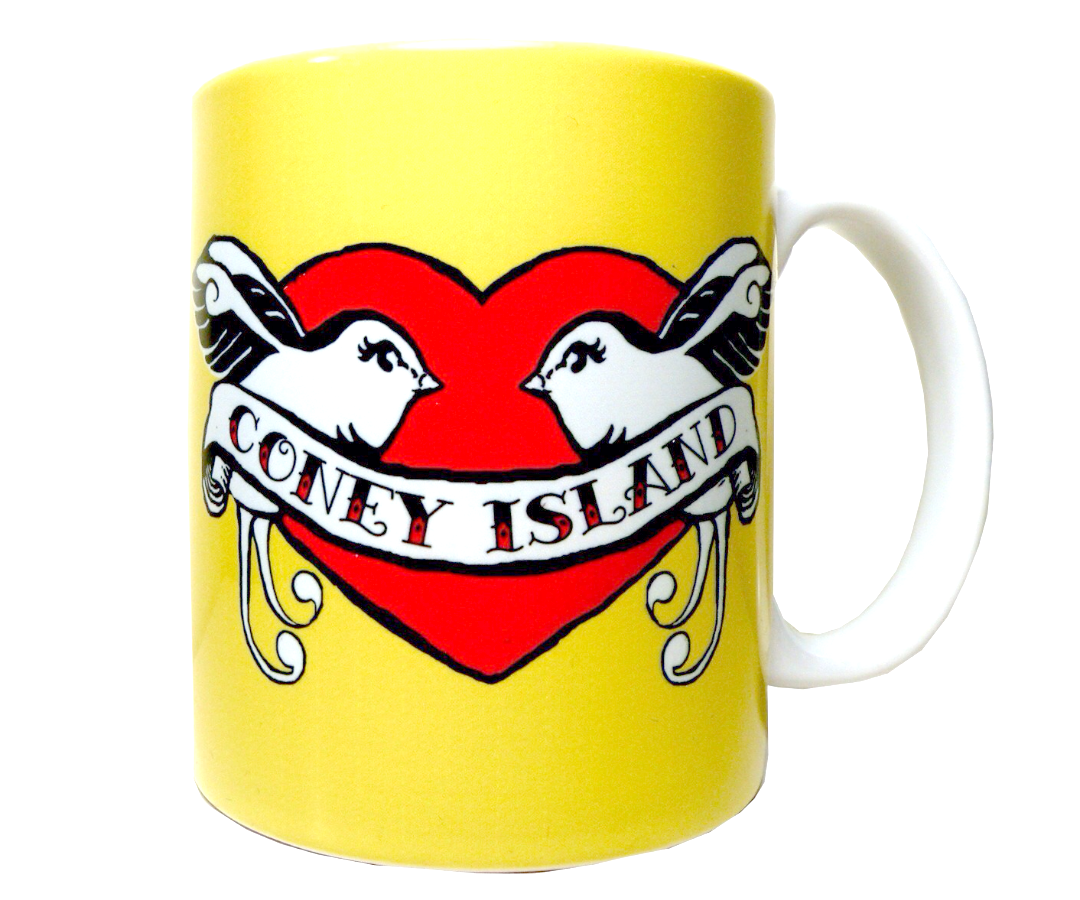 Coney Island Lovebirds Tattoo Mug