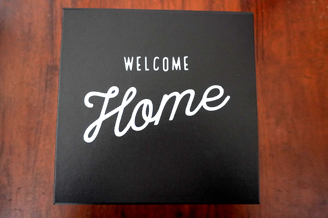 Manhattan Essentials Welcome Home Gift Box